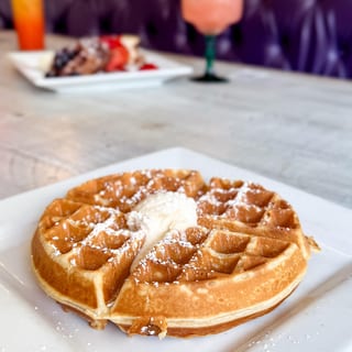 PLAIN Belgian Waffle